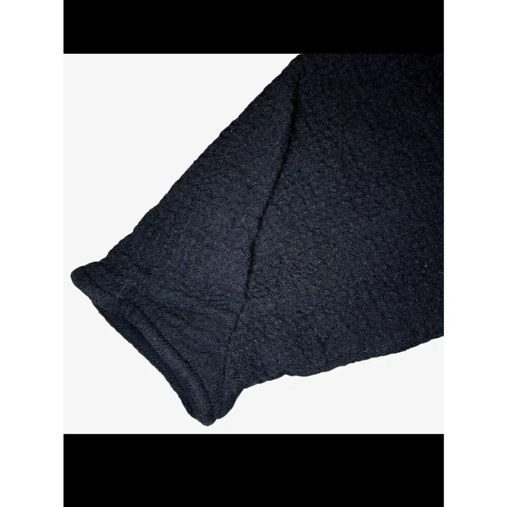 Zara Textured Crop Top with Raglan 3/4 Sleeves in Dark Black Women’s XS